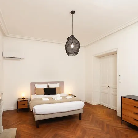 La Pittoresque 1 * قرقشونه